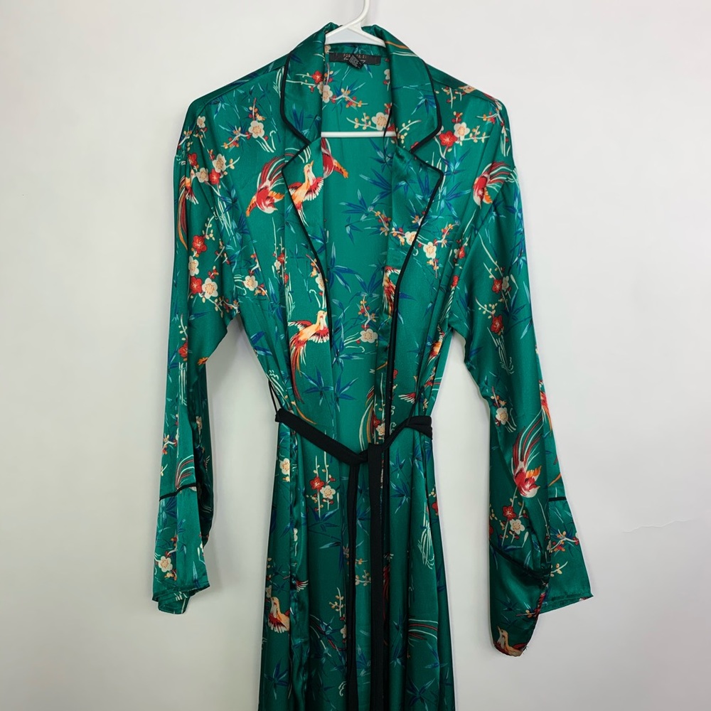 Satin Emerald Green Birds & Nature Kimono Duster